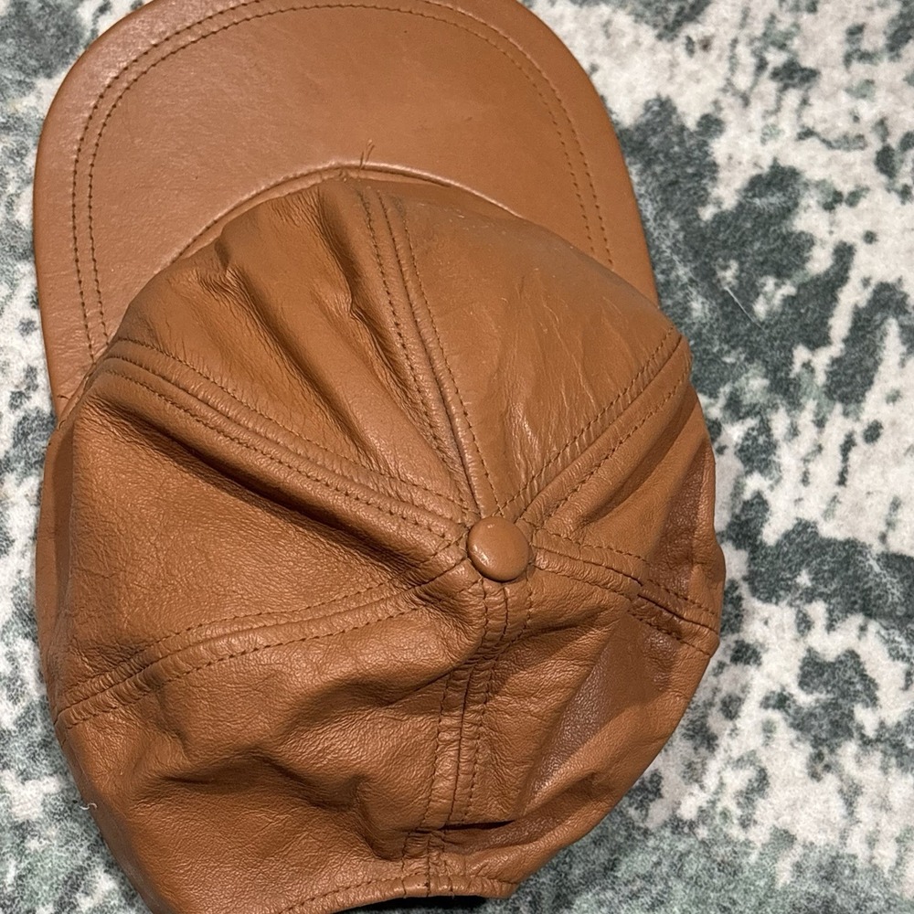 Vintage Leather Hat Metal Adjustable Clasp Golf Bag Logo Brown - Picture 2 of 6